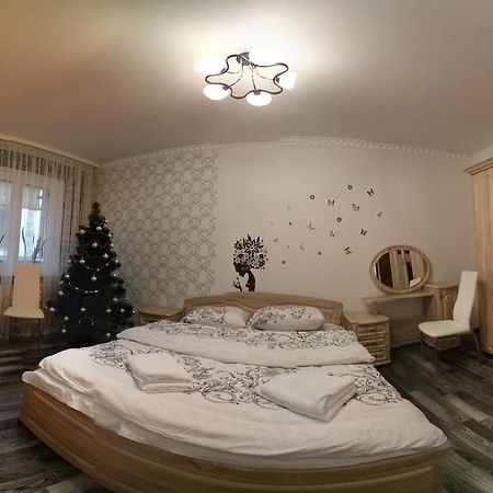 Apartment On Novaya Street 5 Белая Церковь Экстерьер фото